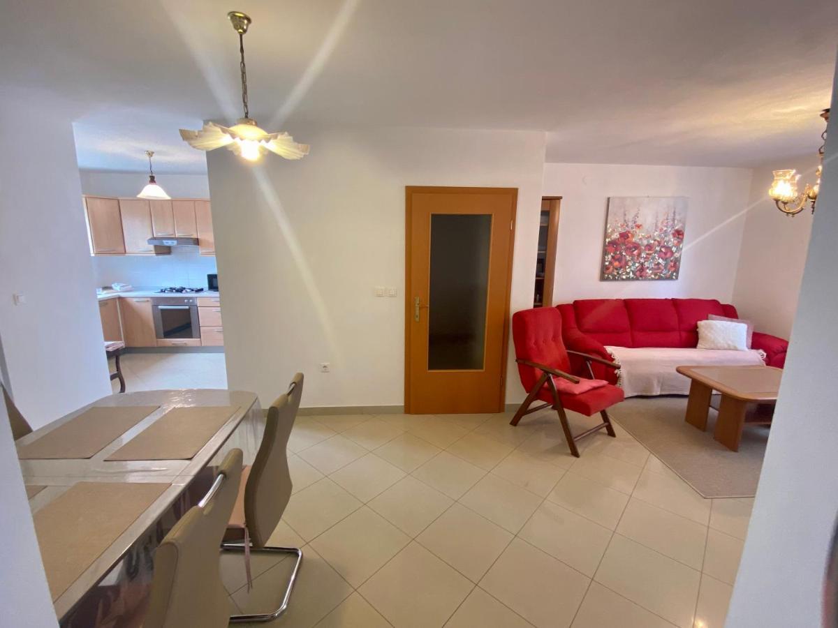 Apartment Noel Fažana Buitenkant foto